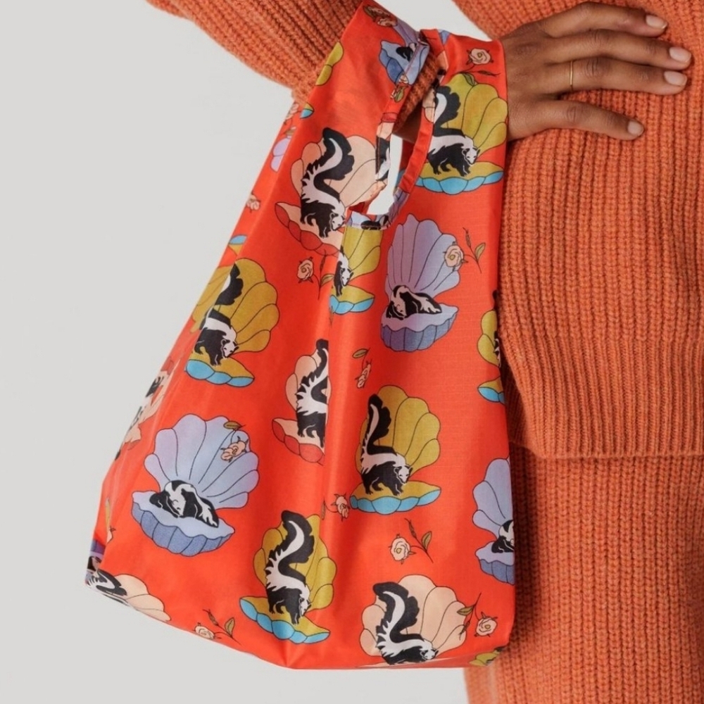 NWT BAGGU Baby Printed Reusable Tote Half Shell Skunk - Picture 2 of 3